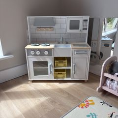 Wooden kitchen Jojo Maman