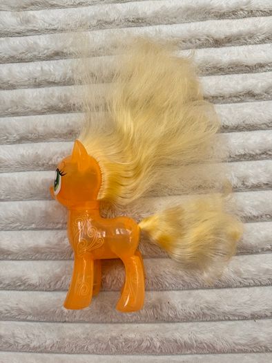 My Little Pony Shining Friends Applejack approx. 14 cm. Used NOT Working Used Please see photos
