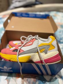 Adidas Falcon UK 7