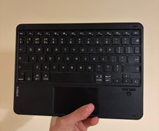 Keyboard bluetooth