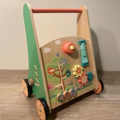 baby walker