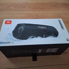 JBL Charge 5