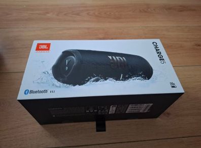 JBL Charge 5