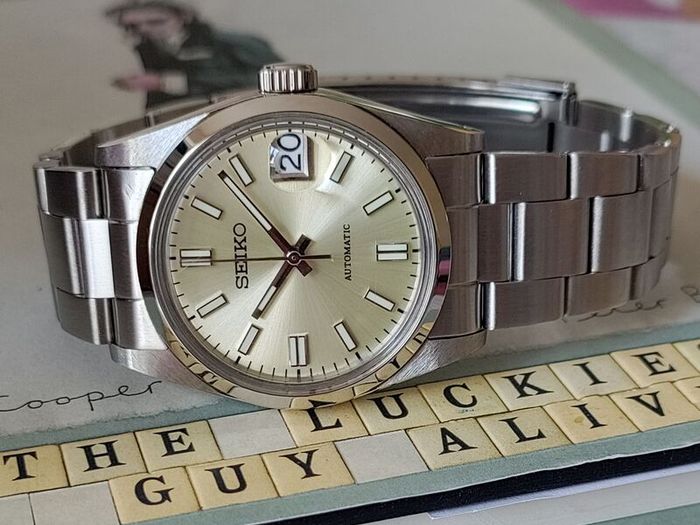 Vintage Style DJ Seiko Automatic