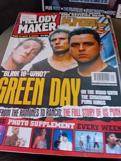 Melody Maker Magazine