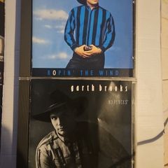Garth Brooks Collection - Ropin' The Wind / No Fences.