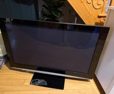 Panasonic Viera TH-46PZ800A 46-inch Plasma TV