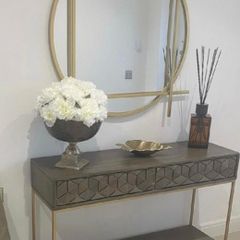 Console table