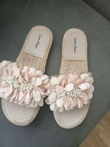ladies sandals size 5