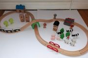 Wooden Train Set (50 Pieces)