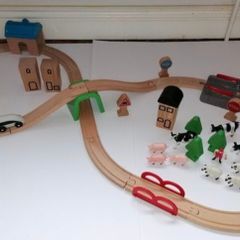 Wooden Train Set (50 Pieces)