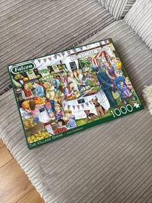 Falcon de luxe 1000 piece jigsaw