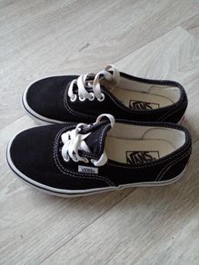 Junior Vans UK 12.5