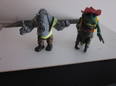 Turtles Mutant Mayhem Figures Rocksteady and Leatherhead 2023