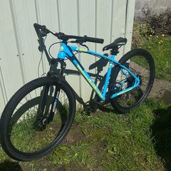 Collective C100 V3 wheelie Bike