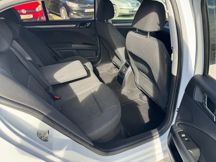 Skoda Superb 2.0TDi Automatic ..NEW NCT