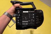 Sony Fs7 Kit - Body + Xlr Handle + Lcd Evf