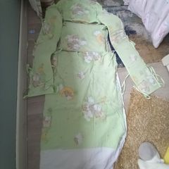 bedding and cot bumper