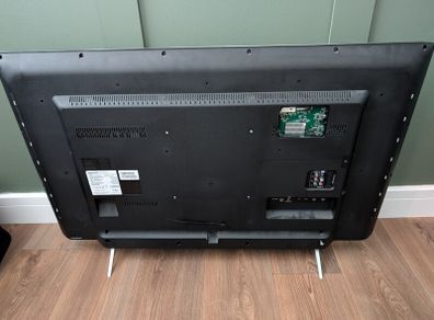 Philips 43" Ambilight TV for Spares or Repair
