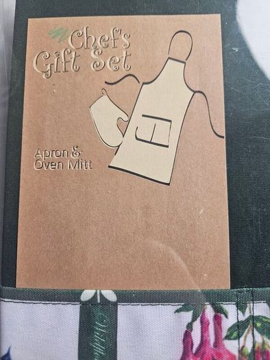 Vintage Apron and Glove set