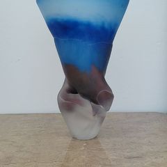 Vintage art glass vase