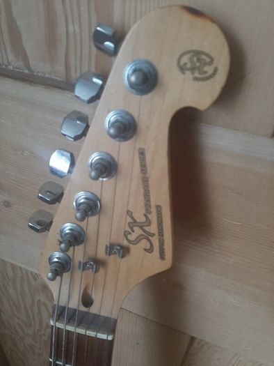 Electric Guitar