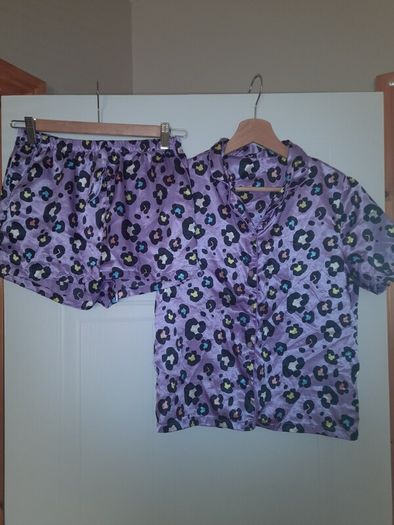 girls pyjamas