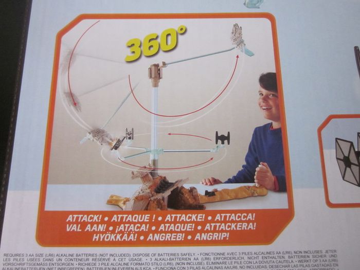 Hot Wheels STAR WARS Escape from Jakku Play Set New