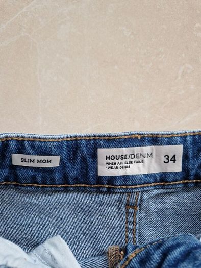 Jeans size 34