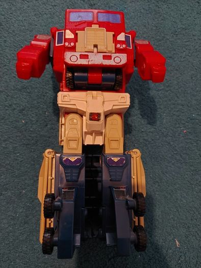 Transformer G1 toy / optimus prime
