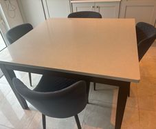 Dining table & 4 chairs