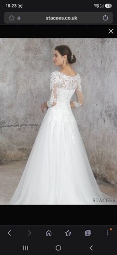 Wedding dress