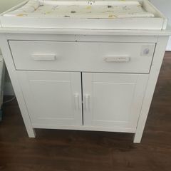 changing table x2