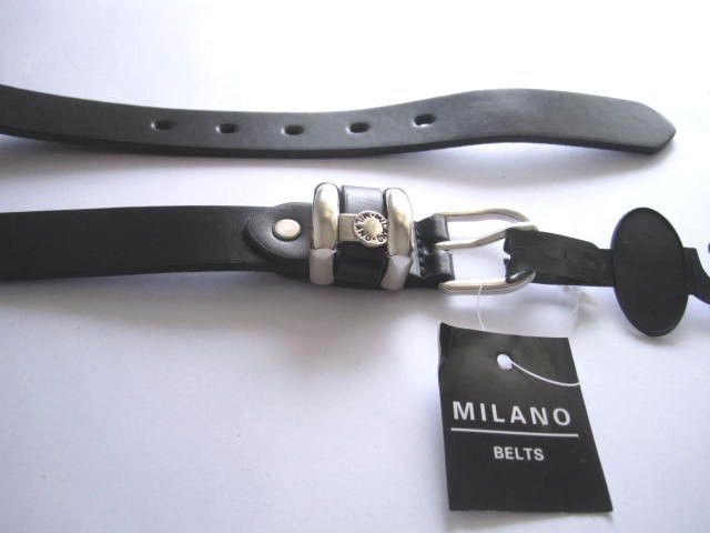 Smooth Black Leather Belt Milano Design