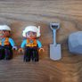 Lego Duplo set 10931 Truck & Tracked Excavator Image 2