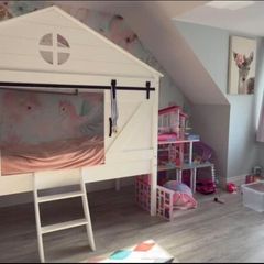 Children's Barn Style Bed
