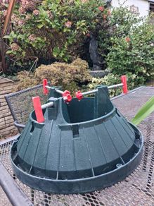 Christmas tree stand