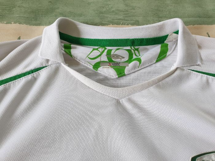 Ireland Football Long Sleeve Away Jersey 2006 to 2007 Small Adult Umbro