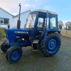 Tractor ford 4600