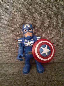 Playskool Heroes Captain America