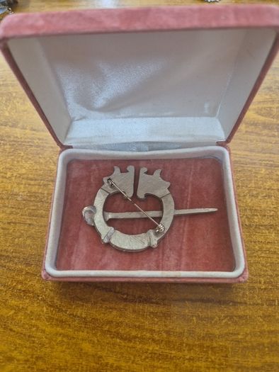 Vintage Brooch