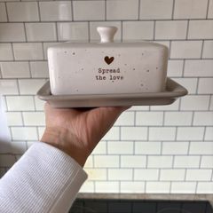 Butter dish