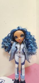 Rainbow High Winter Break Skyler Bradshaw Fashion Doll Complete Series 1
