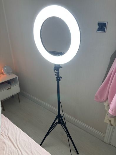 neewer LED ring light