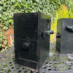 2 Nest Boxes