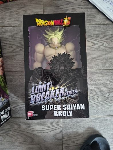 dragon ball limit breaker series,super saiyan broly,chase figure and normal fig