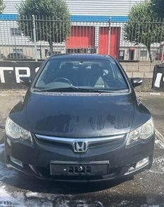 Honda Civic FD3 2007 Automatic in black for breaking