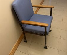 Orthopedic chair