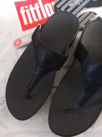 Brand New Shimmer Suede FitFlops Size UK 36