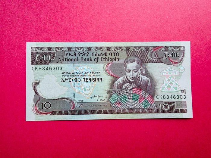 Ethiopia  10 Birr  1998 - 2006  Pick  48d ( Uncirculated )